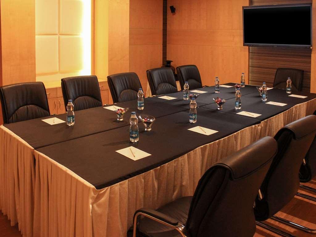 Quality Inn Viha Kumbakonam Konforlar fotoğraf