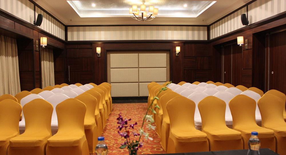 Quality Inn Viha Kumbakonam Dış mekan fotoğraf